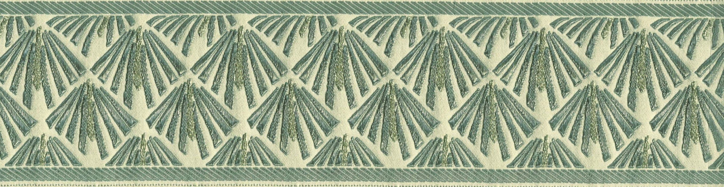 Бордюр M 2020 D 140 C 4