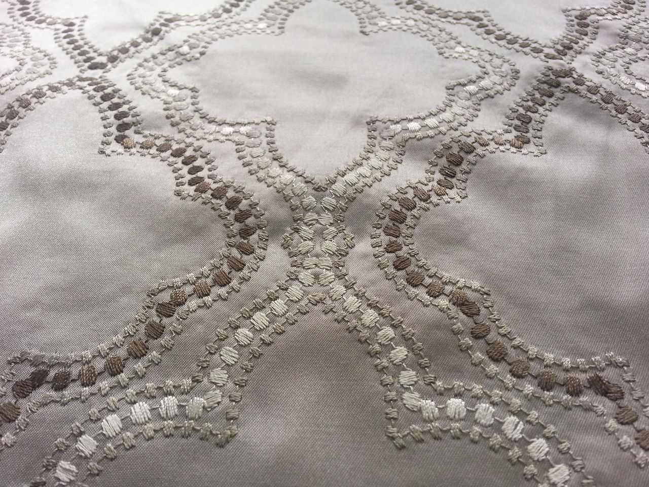 Poly Cot Satin 49431 YM 1703 Shade 5348