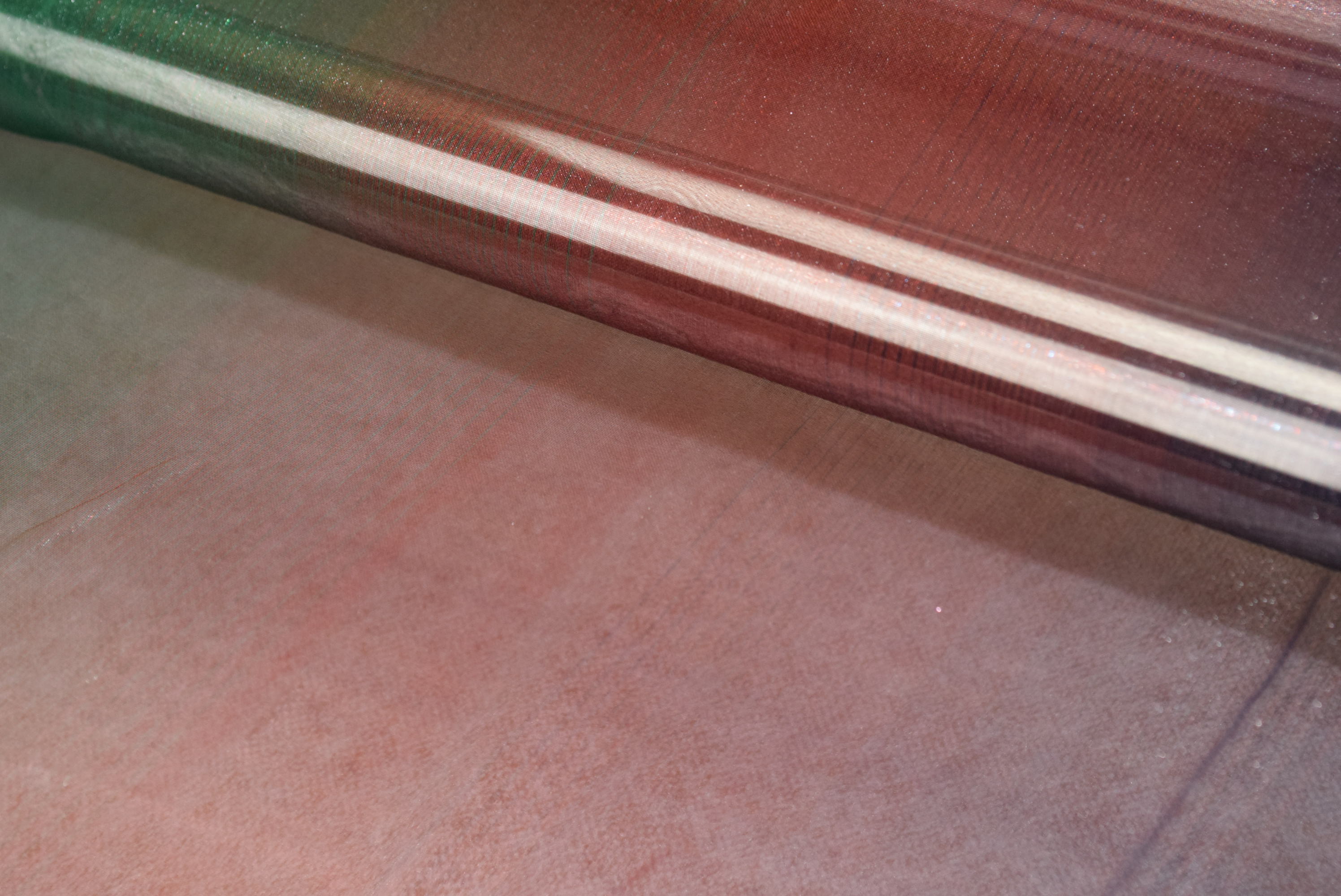 20450 (органза радуга син-бордо-зел с утяжелителем)